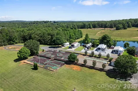 107 Dove Lane New London NC 28127