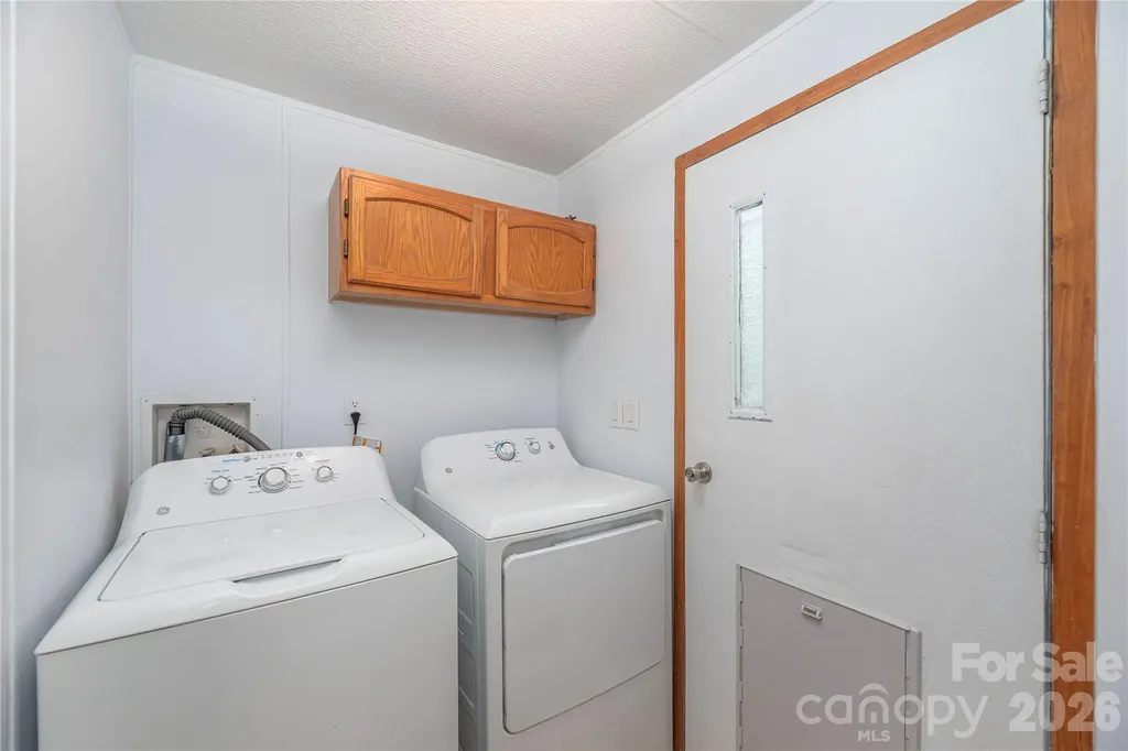 1458 Old Balsam Road Waynesville NC 28786