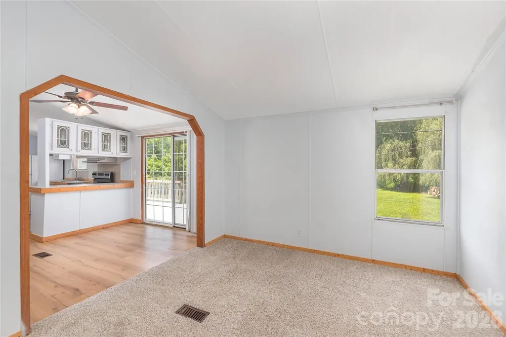 1458 Old Balsam Road Waynesville NC 28786