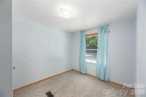 1458 Old Balsam Road Waynesville NC 28786