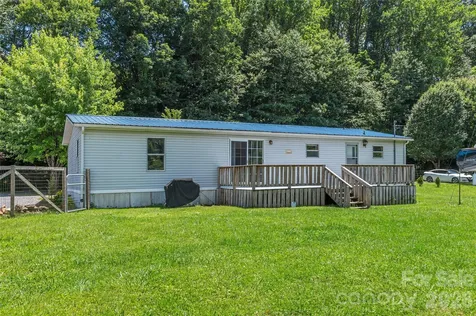 1458 Old Balsam Road Waynesville NC 28786