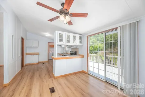 1458 Old Balsam Road Waynesville NC 28786