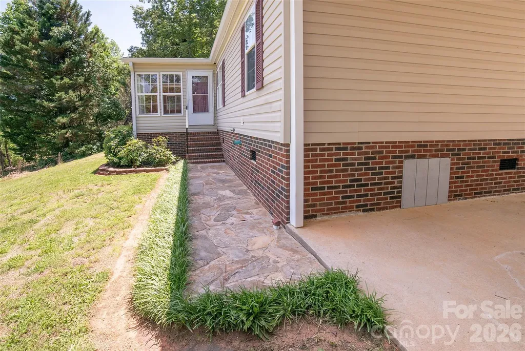 4862 Karen Court Morganton NC 28655