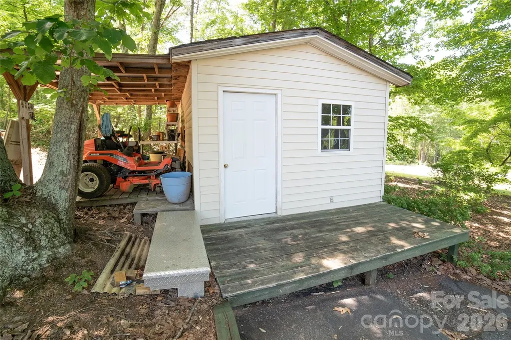 4862 Karen Court Morganton NC 28655