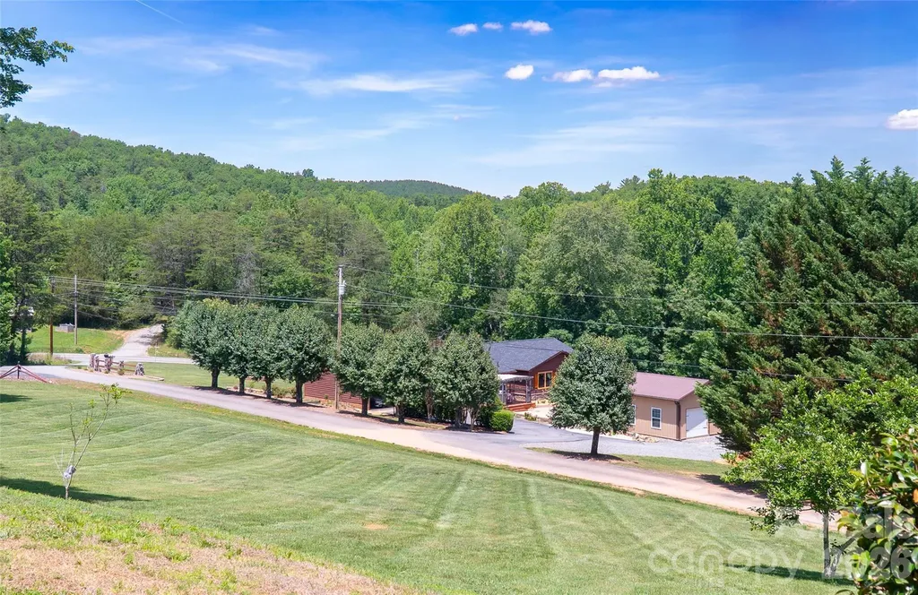 4862 Karen Court Morganton NC 28655