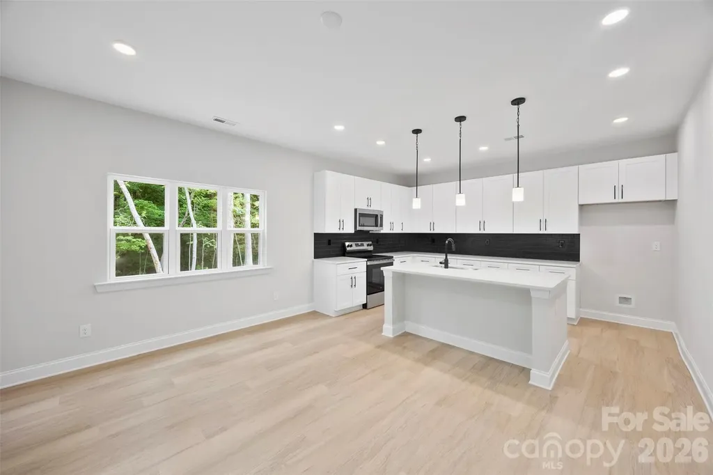 4523 Binwhe Lane Gastonia NC 28052