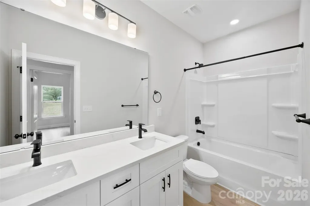 4523 Binwhe Lane Gastonia NC 28052