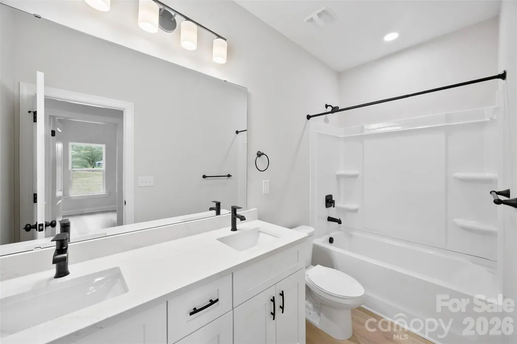 4523 Binwhe Lane Gastonia NC 28052