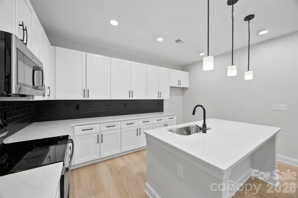 4523 Binwhe Lane Gastonia NC 28052