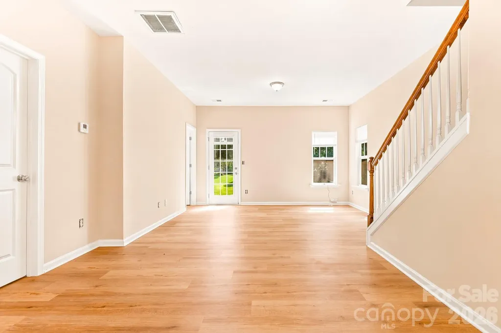 10308 Cloyne Court Charlotte NC 28213
