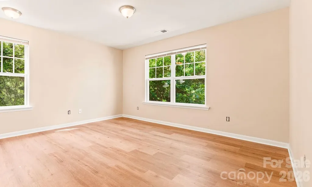 10308 Cloyne Court Charlotte NC 28213
