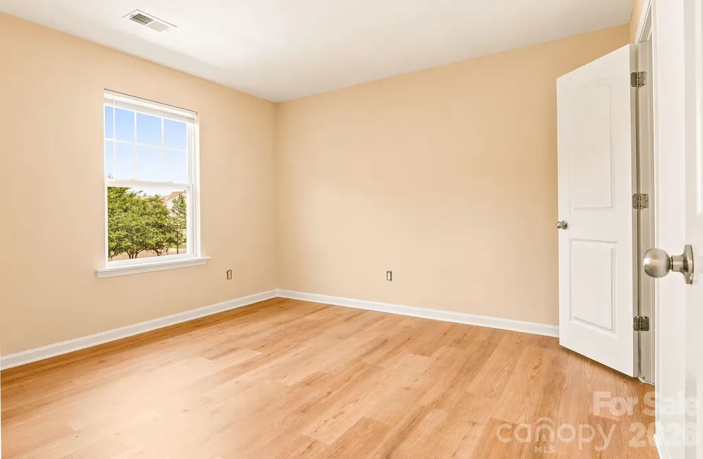 10308 Cloyne Court Charlotte NC 28213