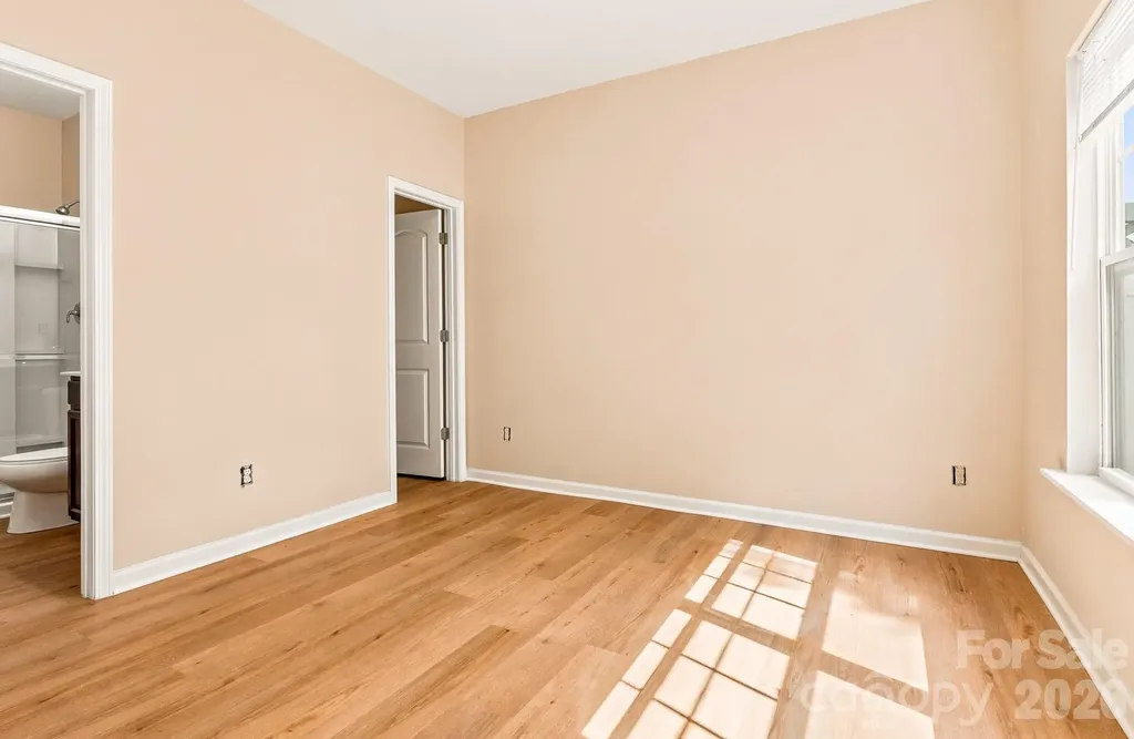 10308 Cloyne Court Charlotte NC 28213