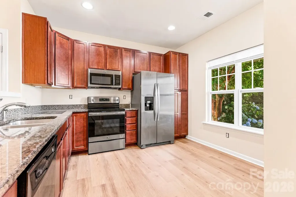 10308 Cloyne Court Charlotte NC 28213