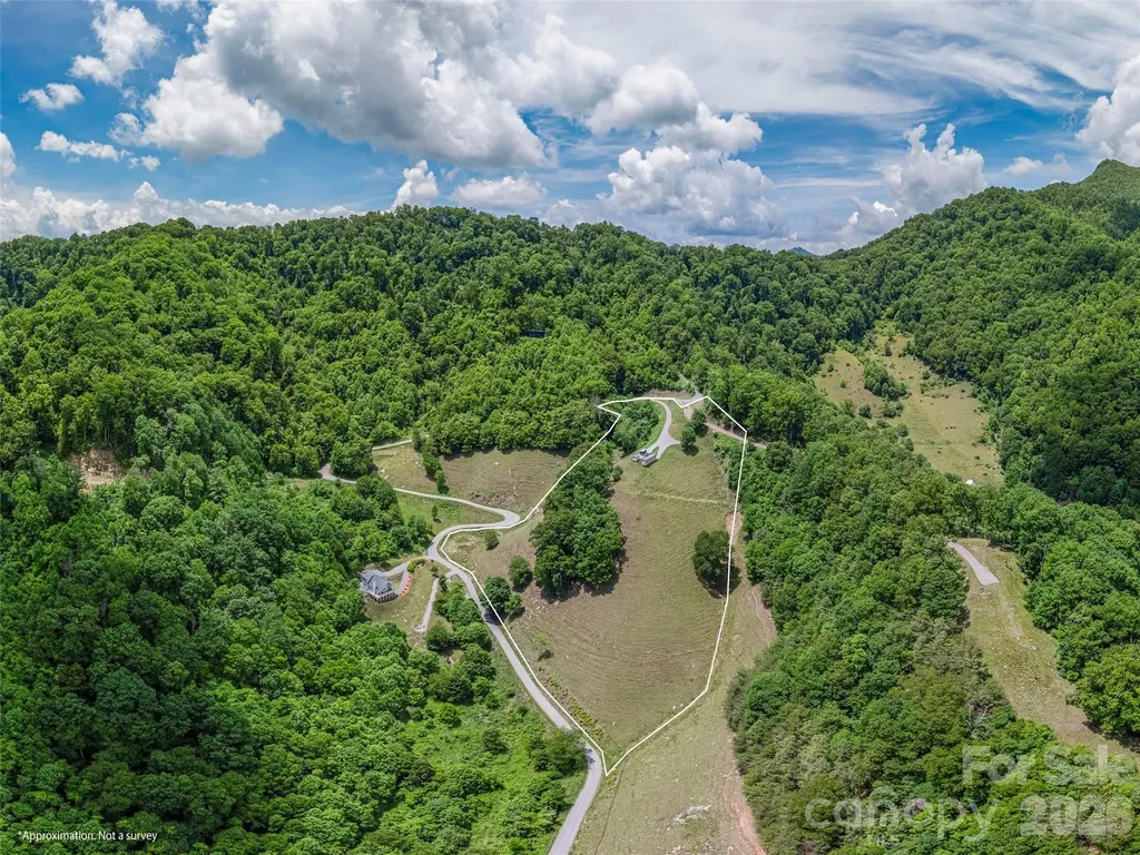 1200 Clark Road Clyde NC 28721