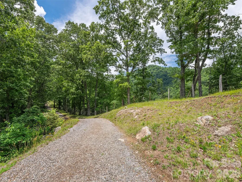 1200 Clark Road Clyde NC 28721