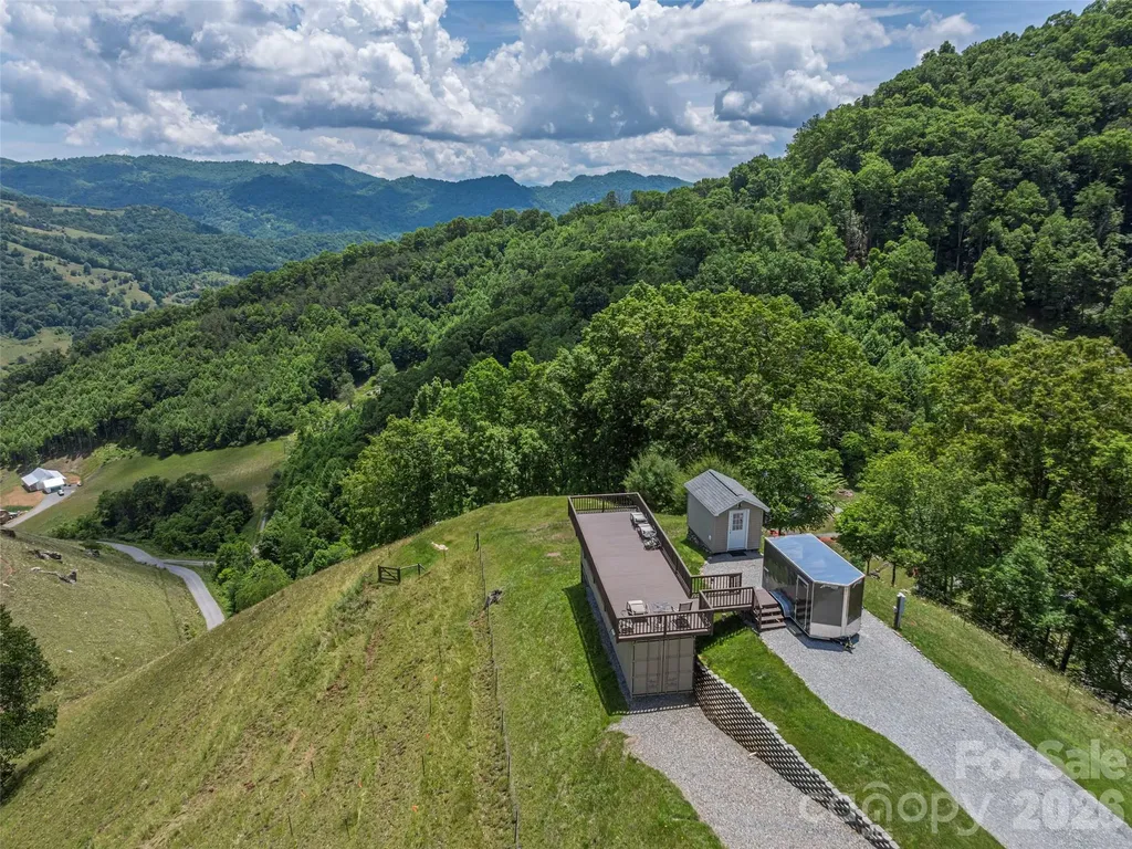 1200 Clark Road Clyde NC 28721