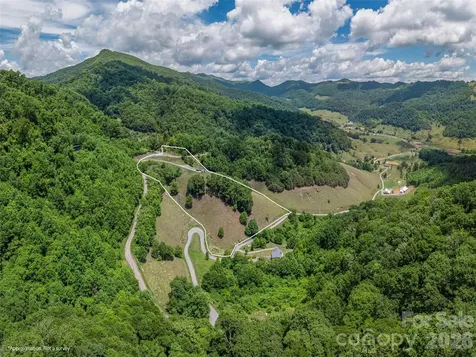 1200 Clark Road Clyde NC 28721