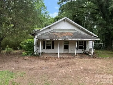 5645 King Wilkinson Road Denver NC 28037