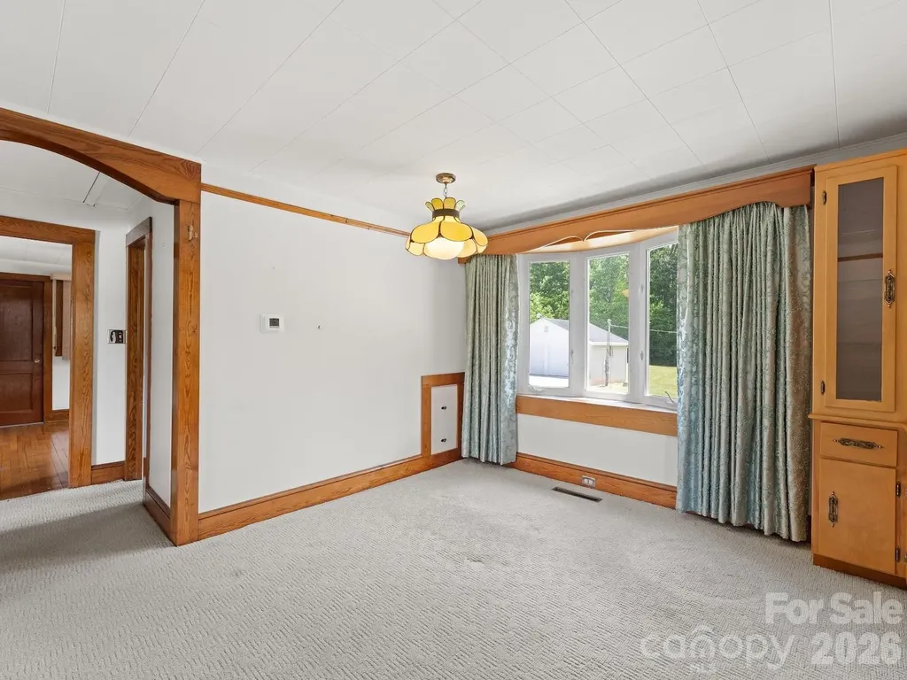 1230 Dana Road Hendersonville NC 28792