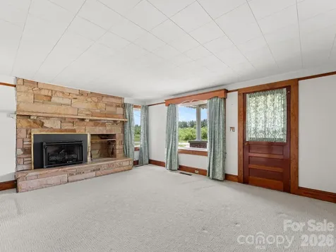 1230 Dana Road Hendersonville NC 28792