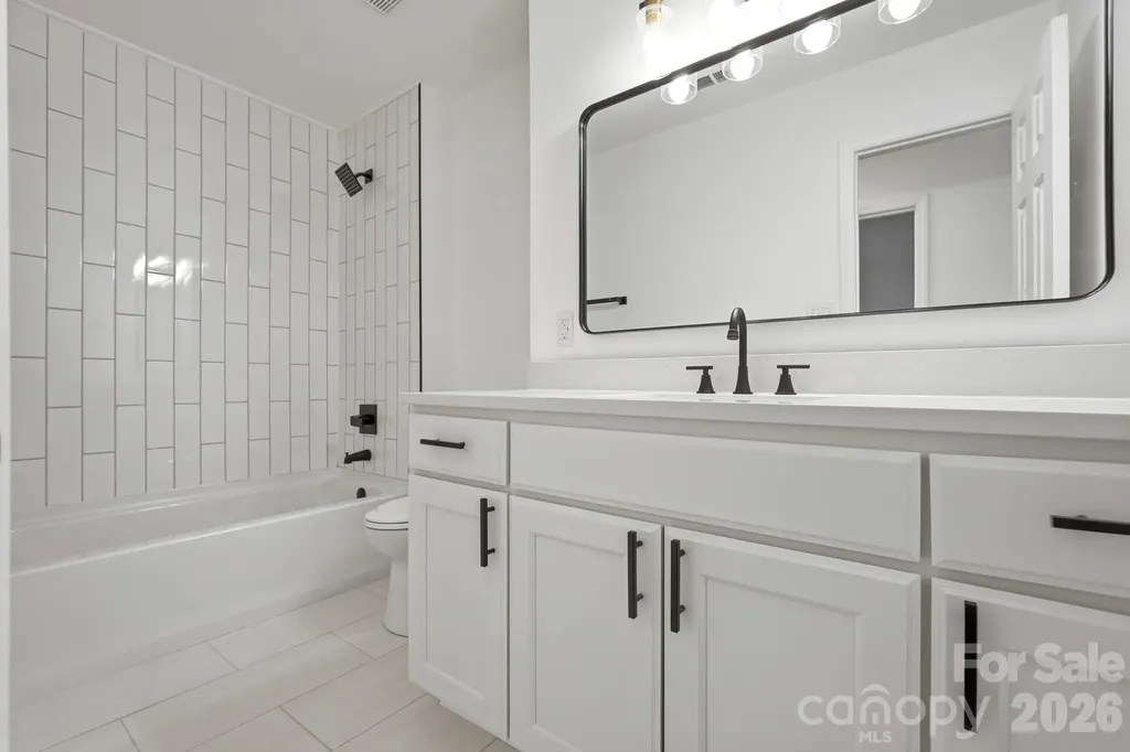 6102 Garamond Court Charlotte NC 28270