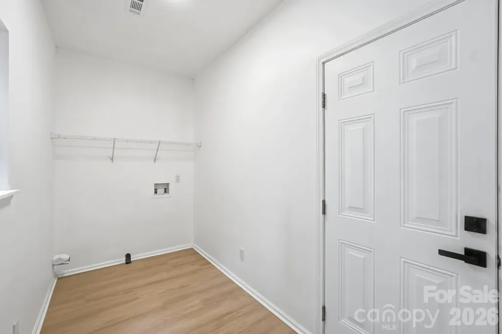 6102 Garamond Court Charlotte NC 28270
