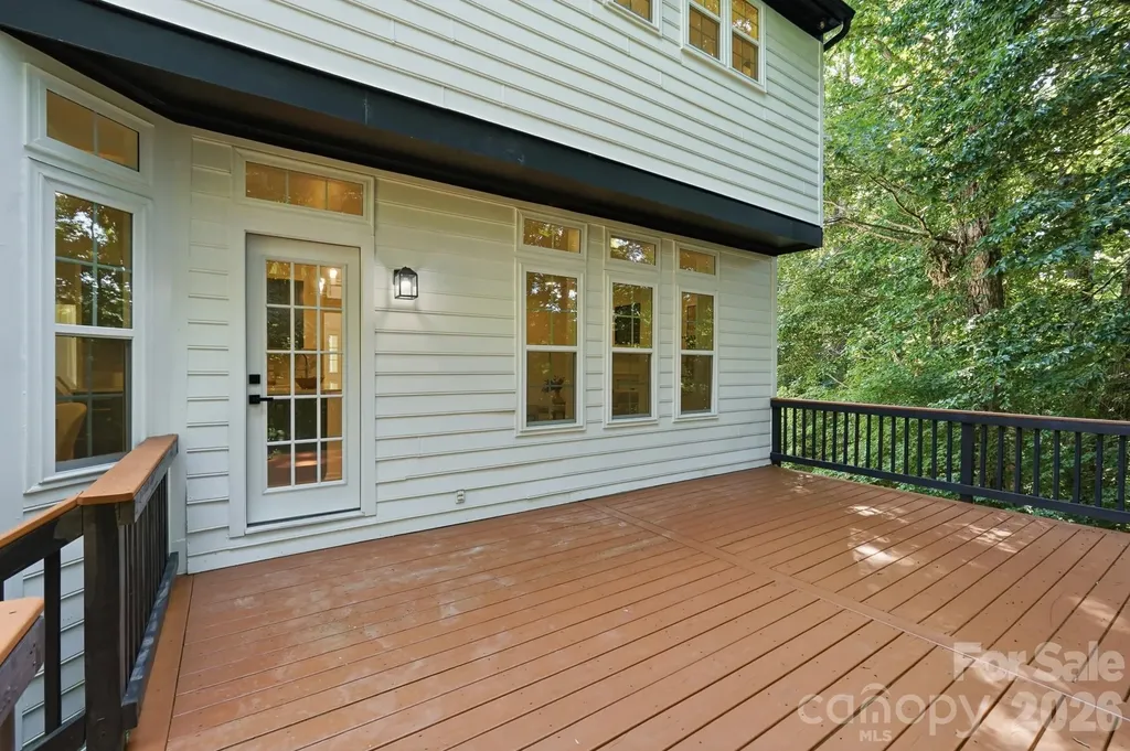 6102 Garamond Court Charlotte NC 28270