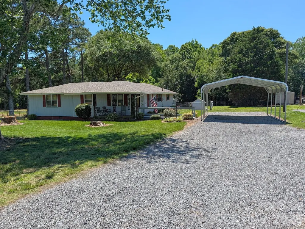 4053 Roddey Road Catawba SC 29704