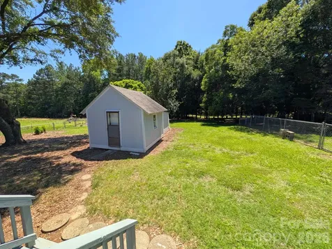 4053 Roddey Road Catawba SC 29704