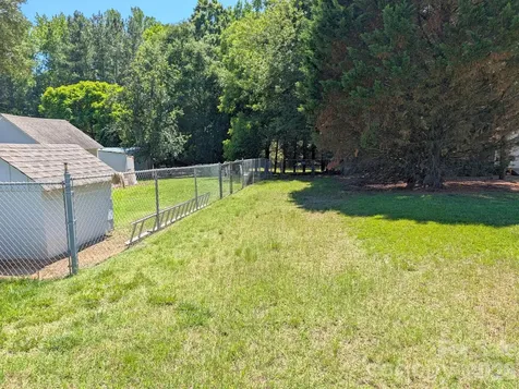 4053 Roddey Road Catawba SC 29704