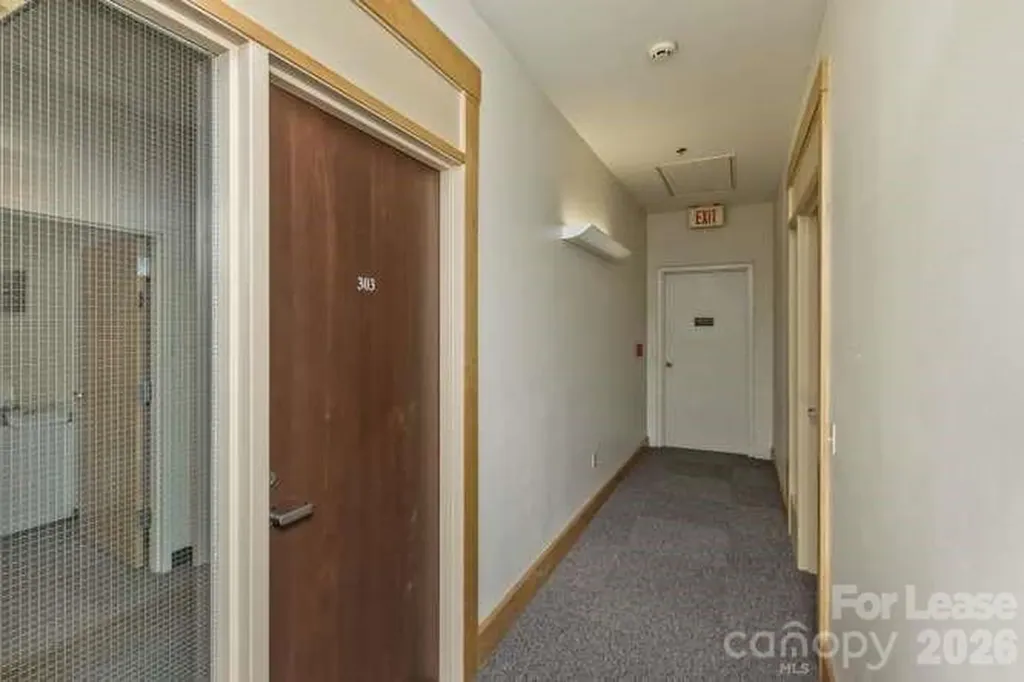 56 College Street Asheville NC 28801