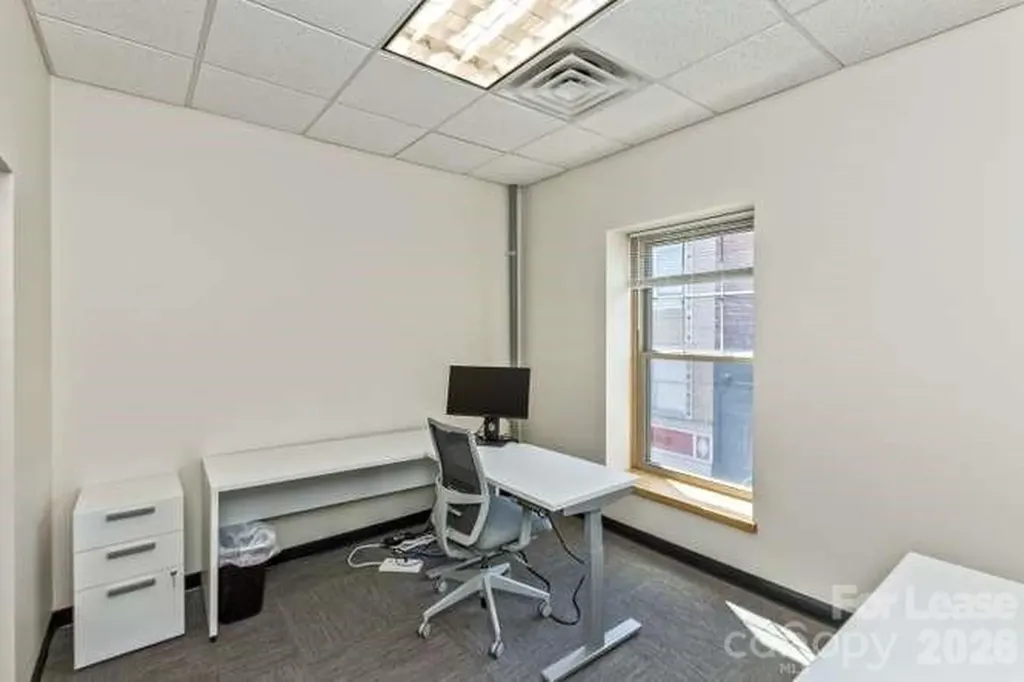 56 College Street Asheville NC 28801
