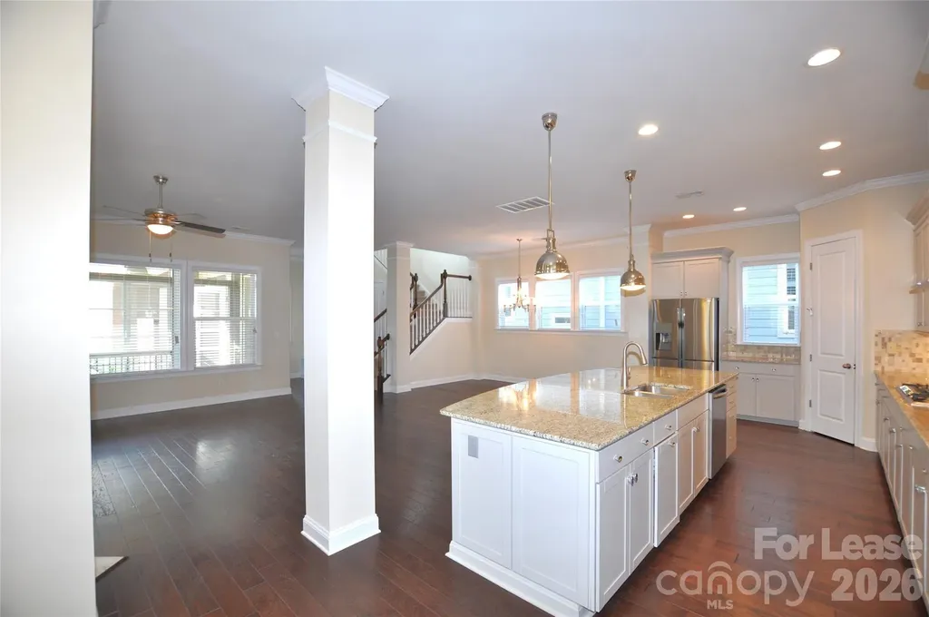 4909 Providence Country Club Drive Charlotte NC 28277