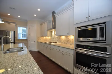 4909 Providence Country Club Drive Charlotte NC 28277