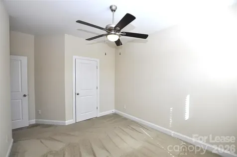 4909 Providence Country Club Drive Charlotte NC 28277