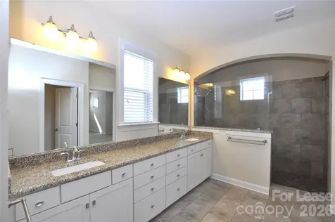 4909 Providence Country Club Drive Charlotte NC 28277