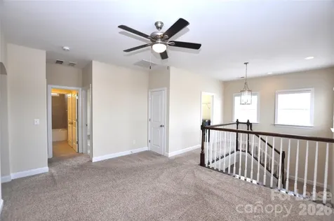 4909 Providence Country Club Drive Charlotte NC 28277