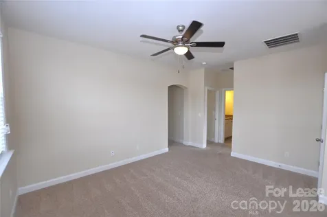 4909 Providence Country Club Drive Charlotte NC 28277
