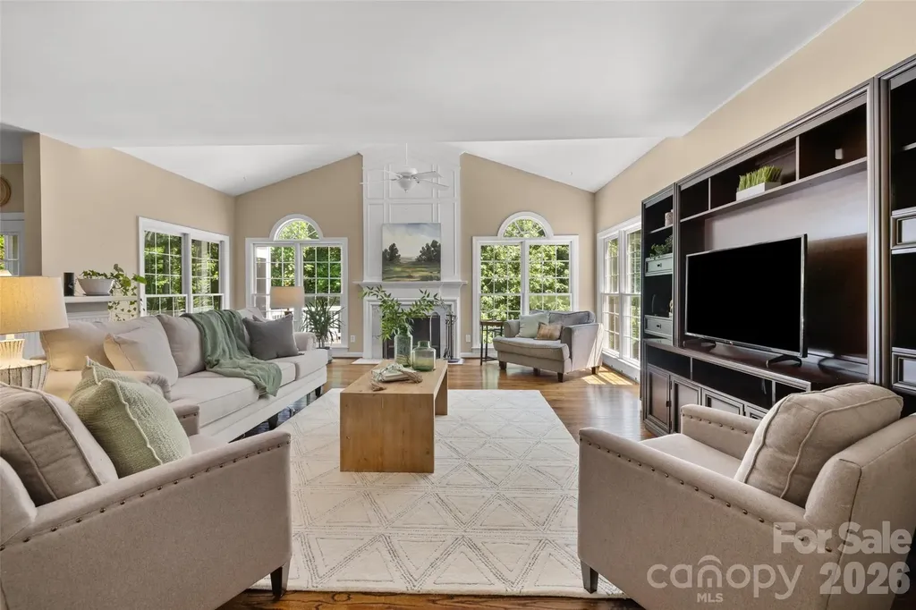 2733 Providence Spring Lane Charlotte NC 28270