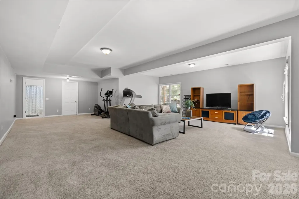 2733 Providence Spring Lane Charlotte NC 28270
