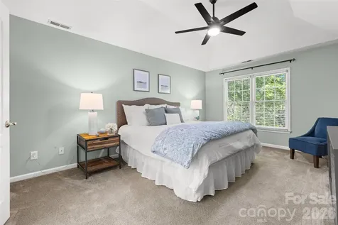 2733 Providence Spring Lane Charlotte NC 28270
