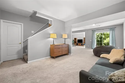 2733 Providence Spring Lane Charlotte NC 28270