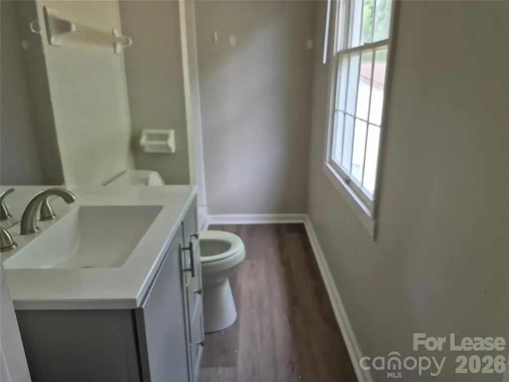 8205 Eveningwood Court Charlotte NC 28226