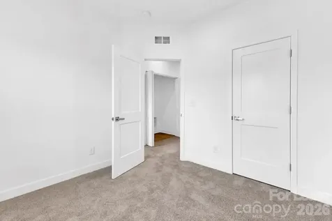 1713 Aspire Street Charlotte NC 28262