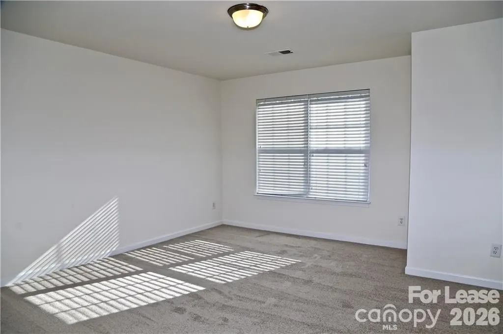 8727 Wandering Creek Way Charlotte NC 28227