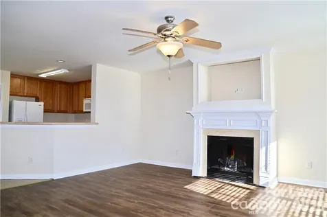8727 Wandering Creek Way Charlotte NC 28227