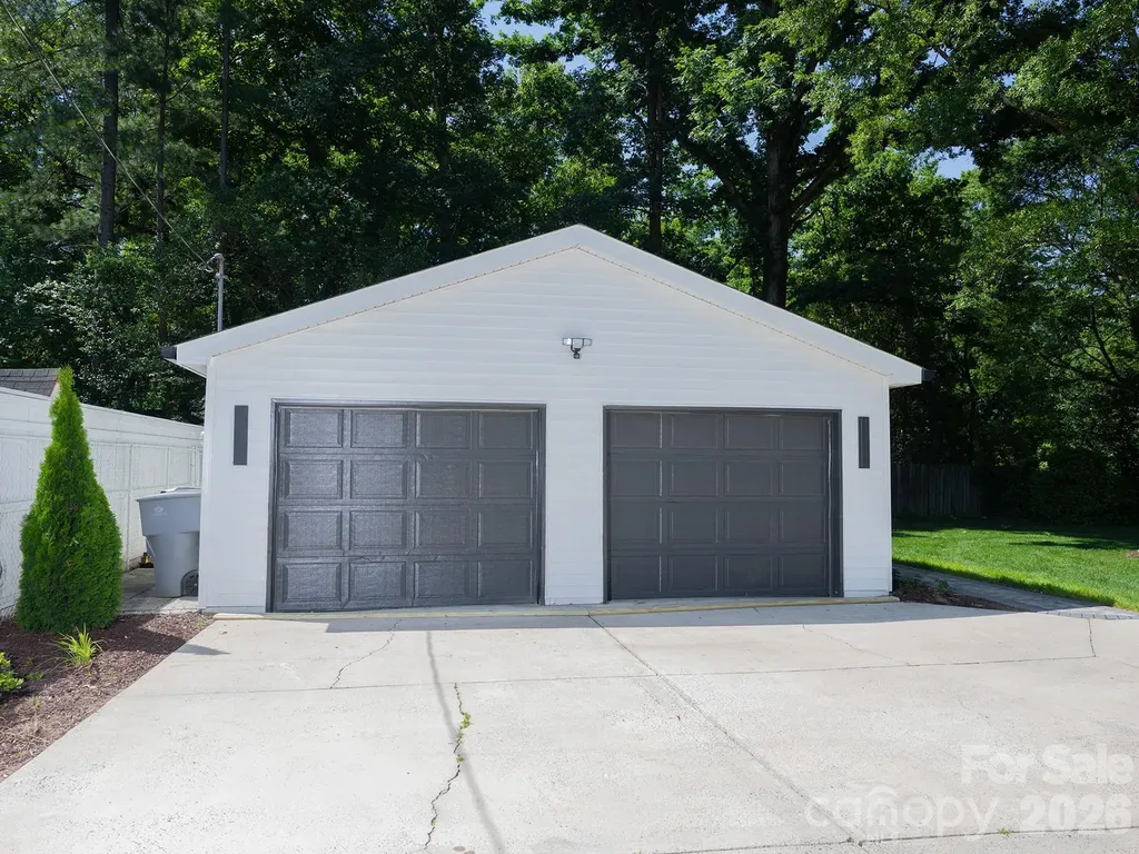 5306 Wales Street Charlotte NC 28269
