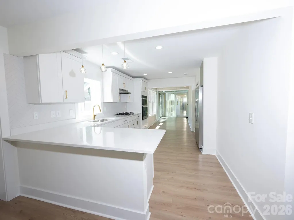5306 Wales Street Charlotte NC 28269
