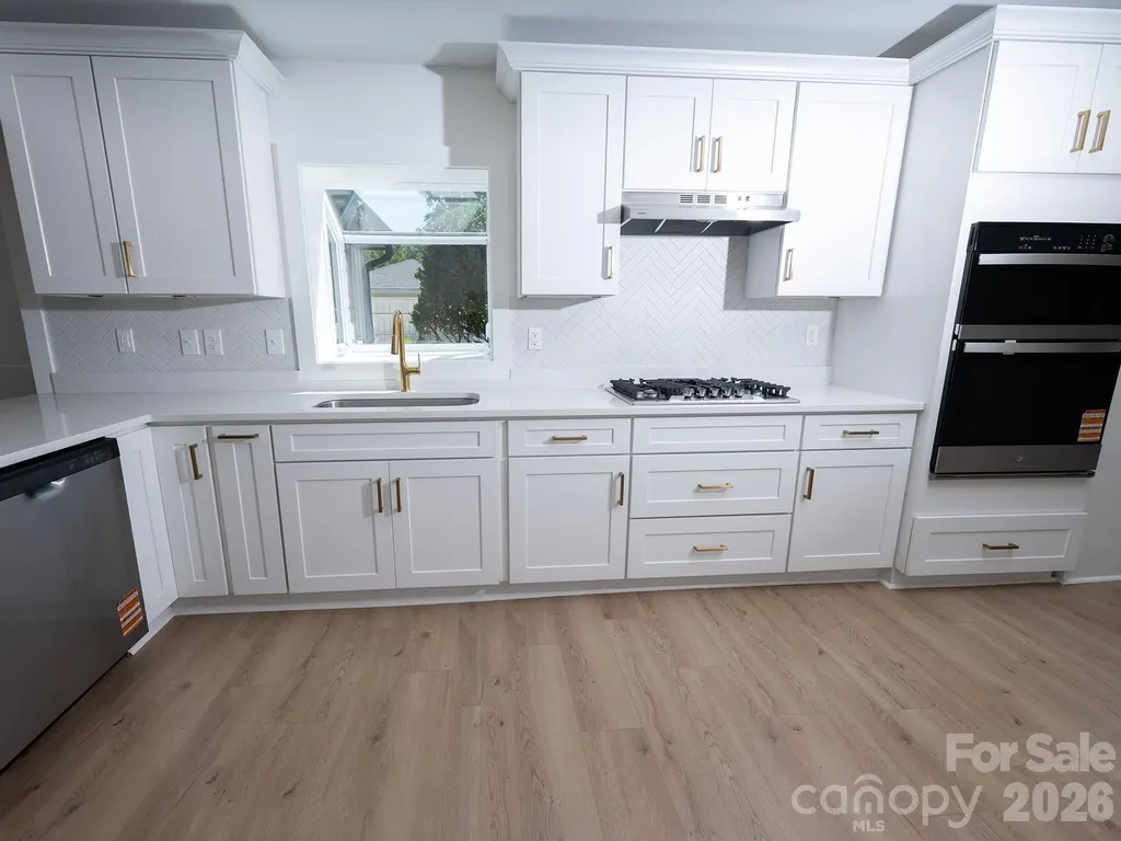5306 Wales Street Charlotte NC 28269